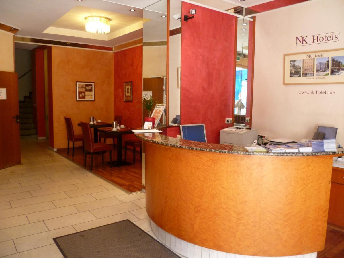 Hotel Mondial Дюселдорф Екстериор снимка